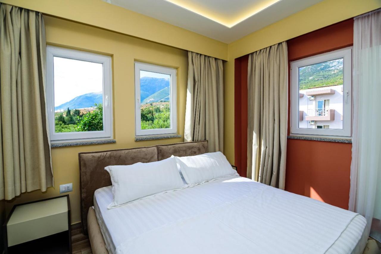 Hotel Orange Dhërmi Extérieur photo
