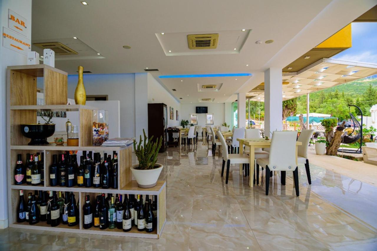 Hotel Orange Dhërmi Extérieur photo