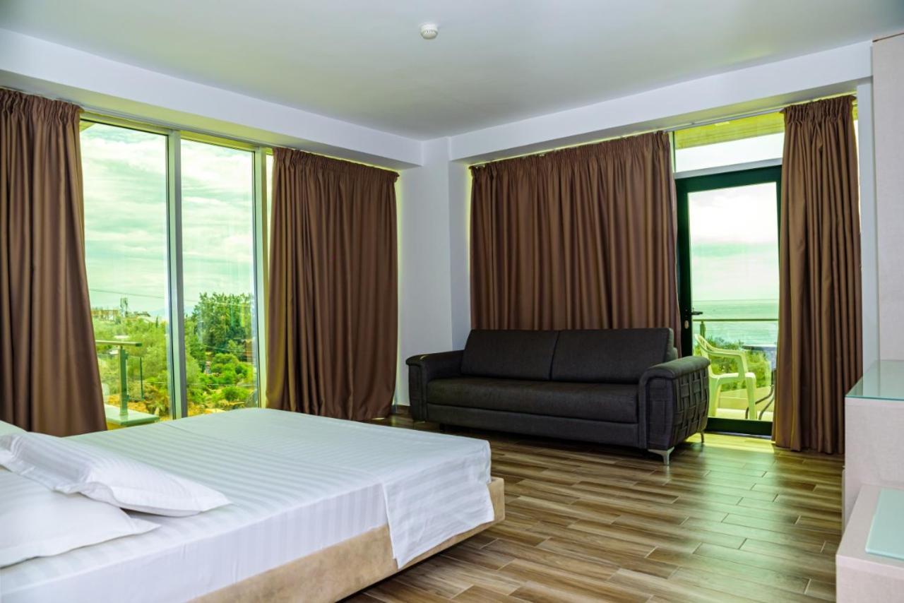 Hotel Orange Dhërmi Extérieur photo