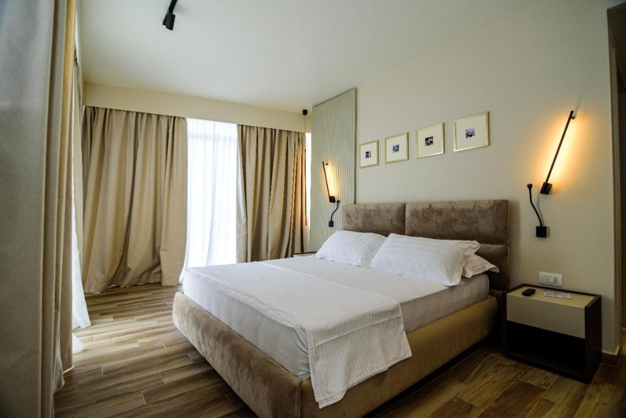 Hotel Orange Dhërmi Extérieur photo
