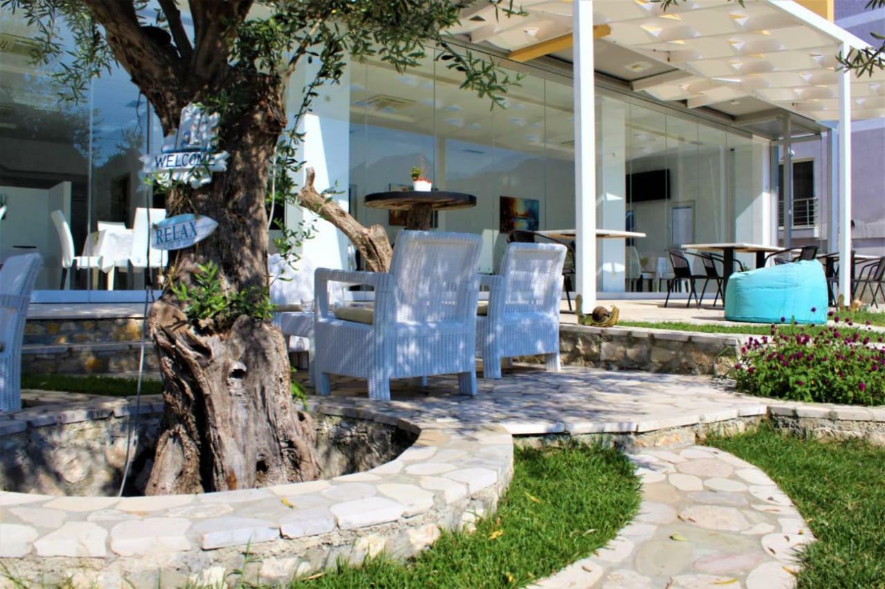 Hotel Orange Dhërmi Extérieur photo