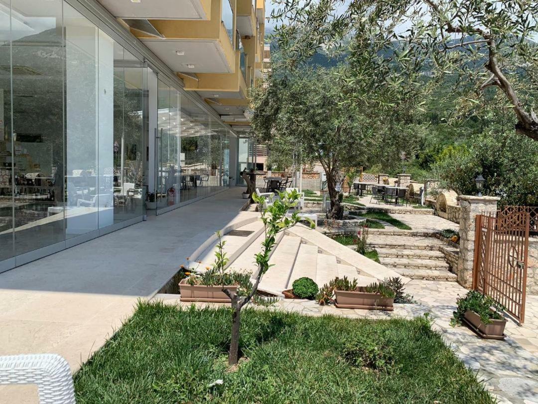 Hotel Orange Dhërmi Extérieur photo